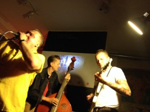 Go, Janne, go!!! Hi-Winders almost wrecked the club 8mm...