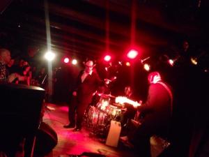 Los Straitjackets and Deke Dickerson