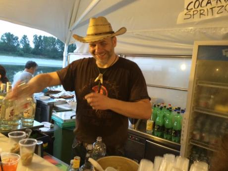 13627057_1253700294649185_2357713810365376485_n